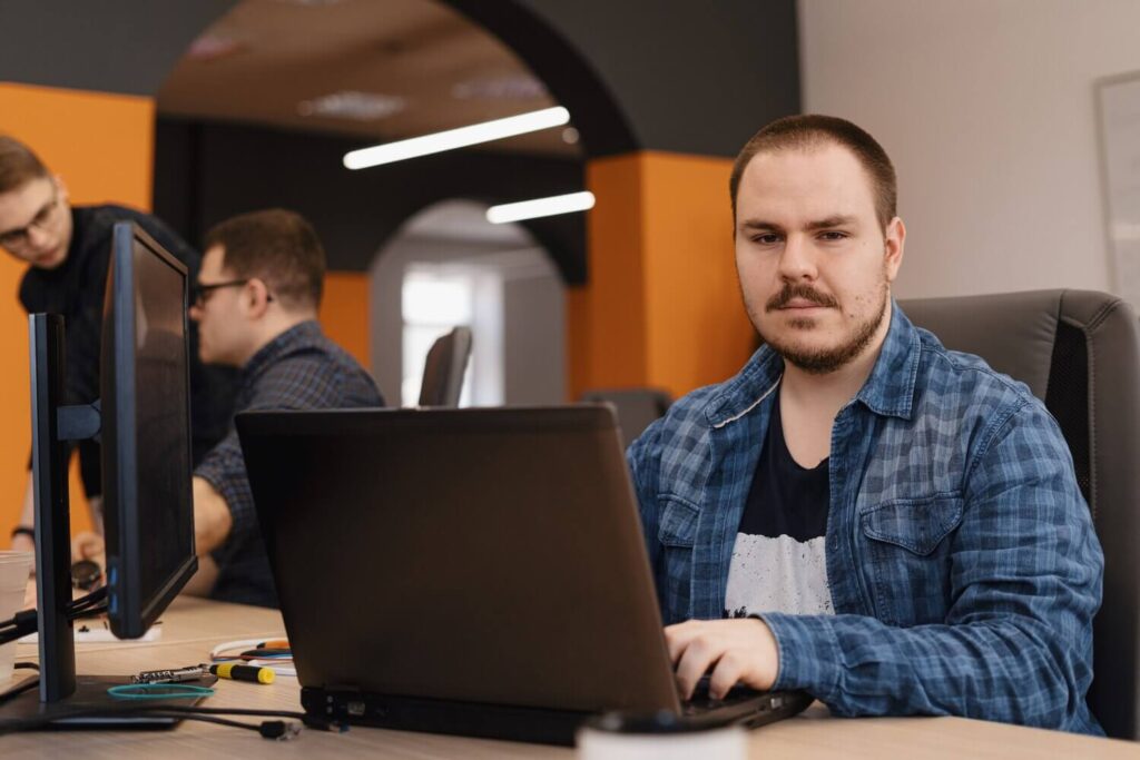 Az agyelszívás és a tőke mágnesessége